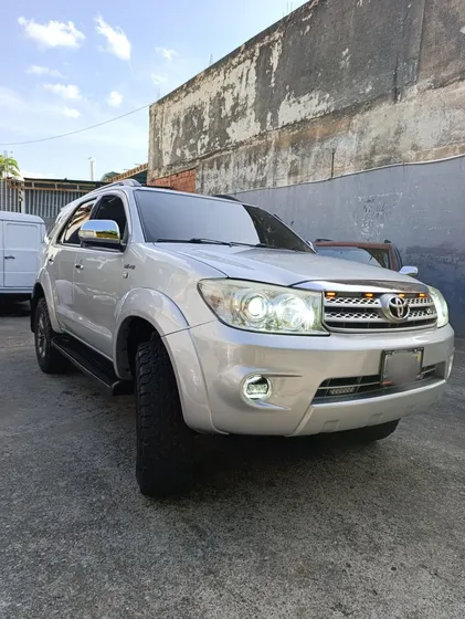 Toyota Fortuner Automatica