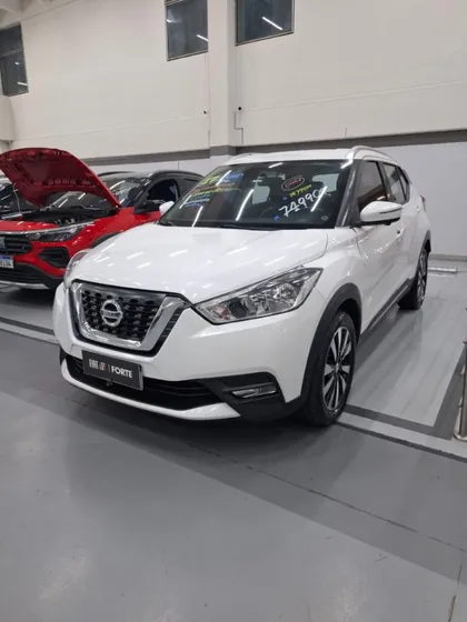 Nissan Kicks 1.6 16v Flexstart Sl 4p Xtronic