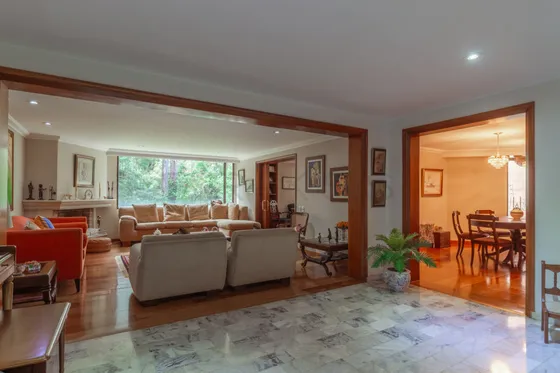 Apartamento En Arriendo/venta En Los Rosales. Cod A6804