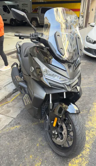 Voge Sr4 Pro Max (versión Full) No Kymco Zontes