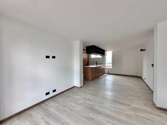 Apartamento En Venta, El Poblado, Medellín 