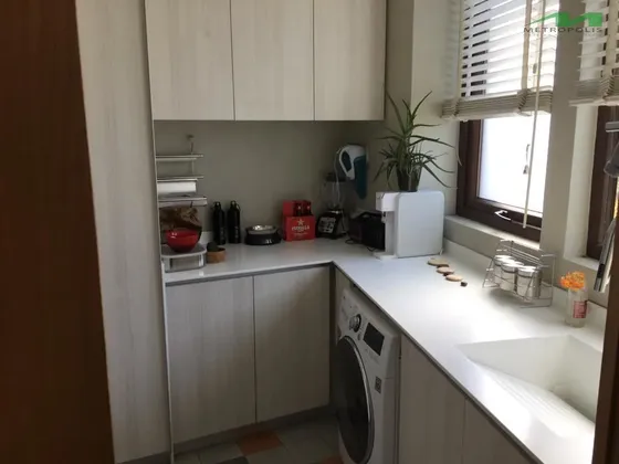Departamento En Venta De 2 Dorm. En Vitacura