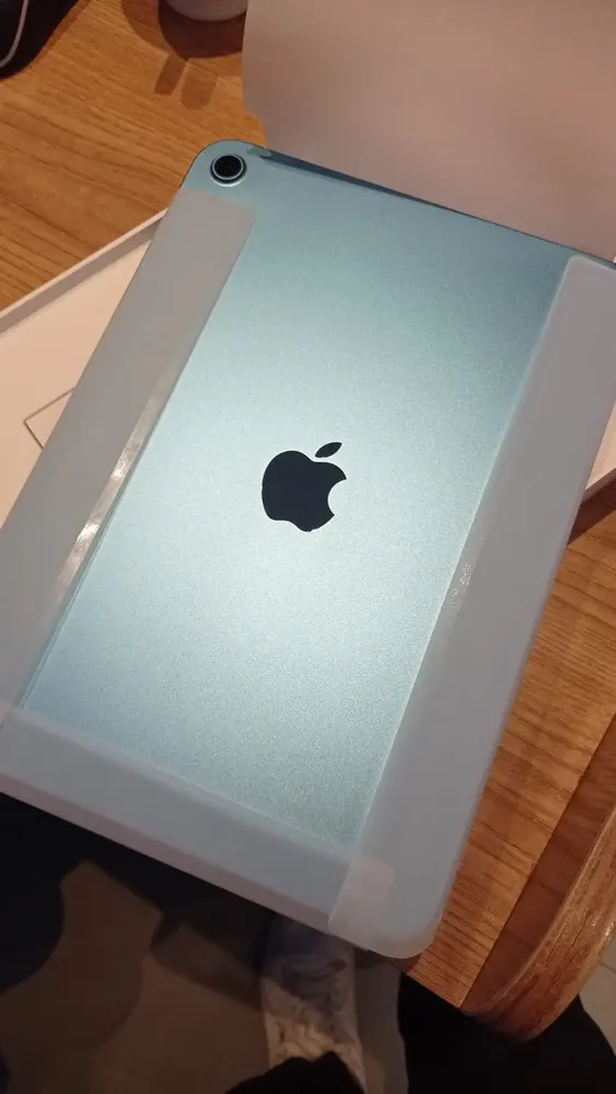 Apple Ipad 11 Geração, Chip A16, Wi-fi, 512gb - Prata | Frete grátis