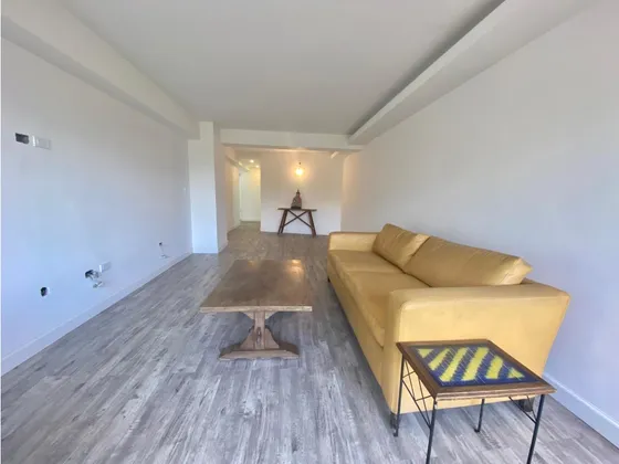 Se Vende Apartamento 90m² 2h/2b/2e La Tahona