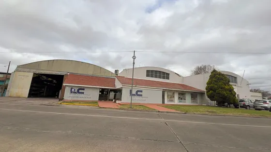 En Venta Galpón Industrial Con Oficinas Olavarria 