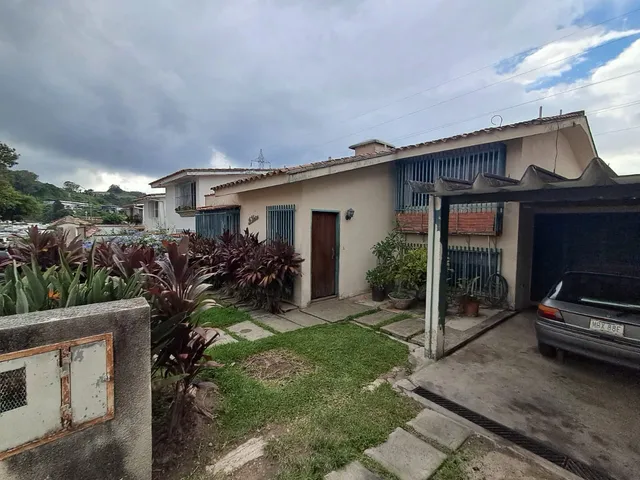 Urb La Arboleda, Acogedora Casa Con Clima De Montaña 