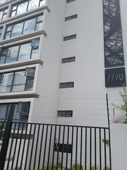 Todo A La Mano, Metro V Valdes A 20 Pasos Condominio