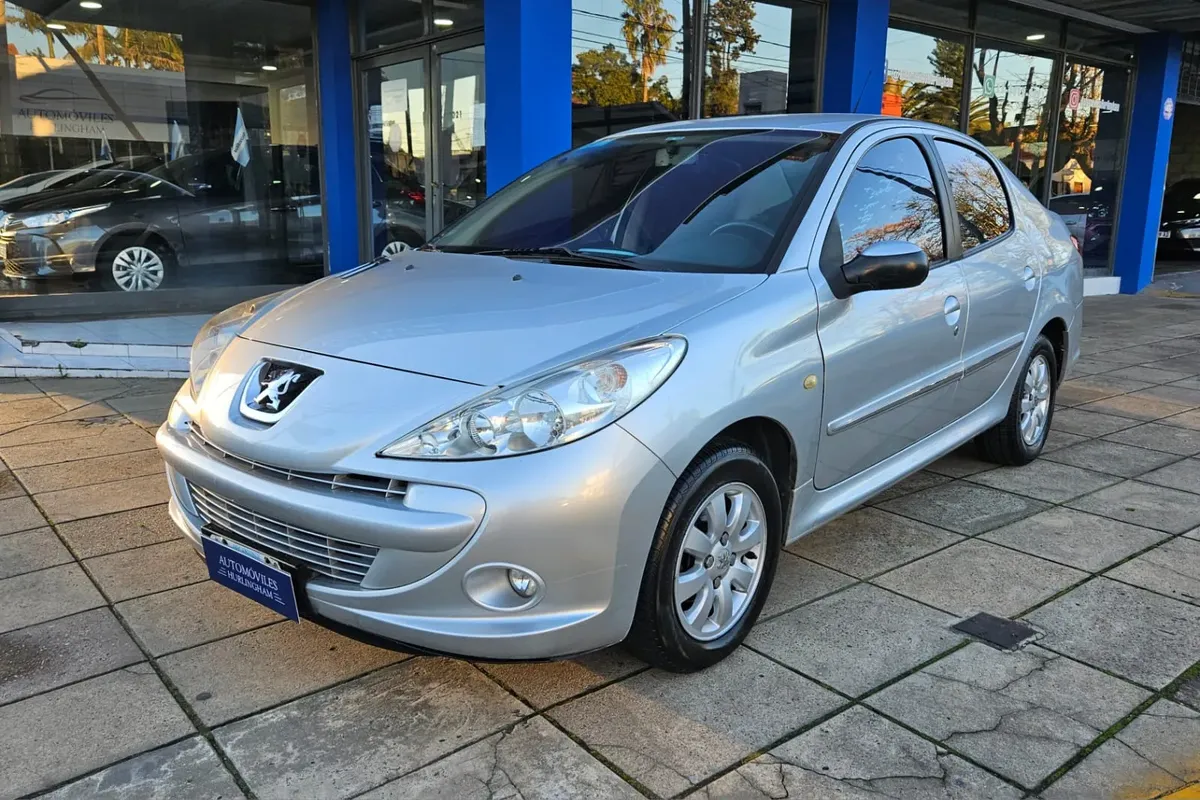 Peugeot 207 1.4 Allure 75cv