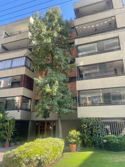 Departamento En Arriendo De 2 Dorm. En Providencia