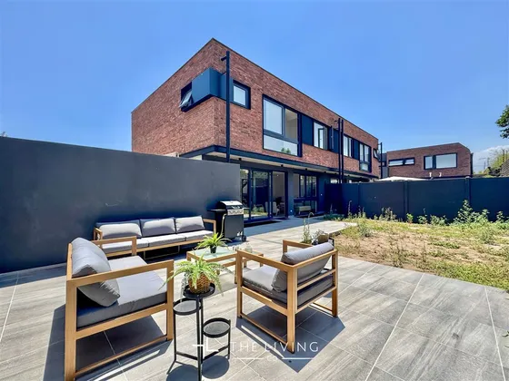 Casa En Venta De 4 Dorm. En Las Condes