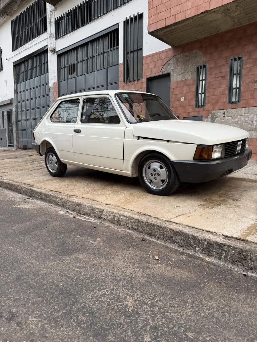 Fiat 147 Spazio T558130100343285762