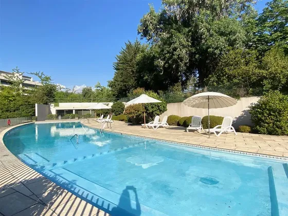 Amplio Dúplex Con Jardín En Venta 5 Dorm. En La Dehesa
