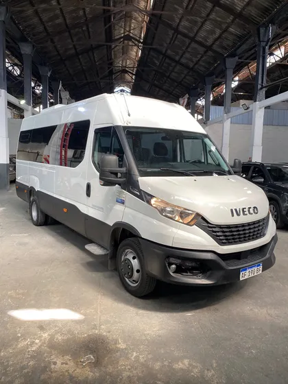 Iveco Daily 3.0 City Bus 50c16 155cv 3950 19+1
