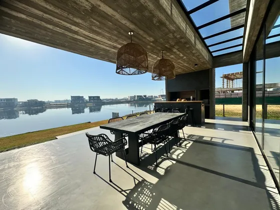 Casa Al Lago En Venta, Riberas, Puertos Del Lago