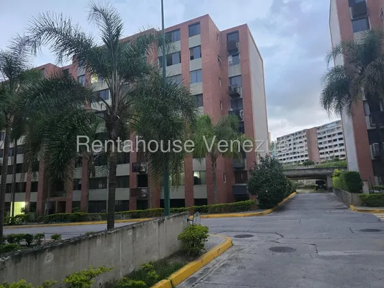 En Alquiler Bello Apartamento En Los Naranjos Humboldt Mls 25-24180