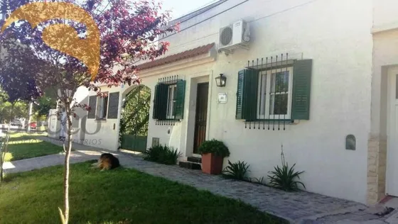 Casa Dos Dormitorios En Venta En #trenquelauquen