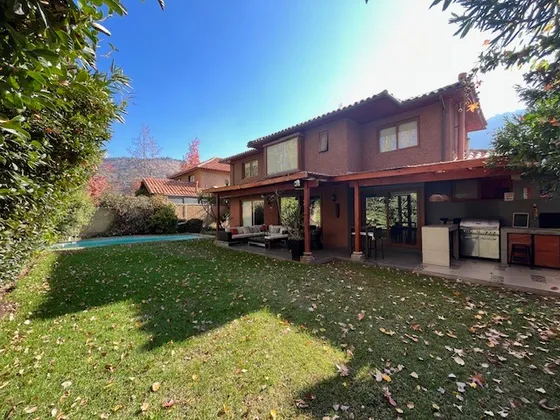 Excelente Casa Condominio