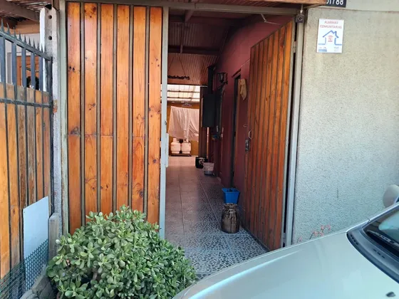 Casa En Venta Puente Alto 3dormitorios 1baño Estacionamiento