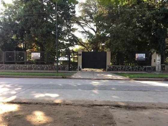Venta Casaquinta En Ministro Rivadavia 