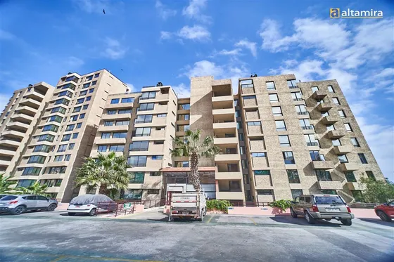 Departamento En Arriendo De 3 Dorm. En Iquique