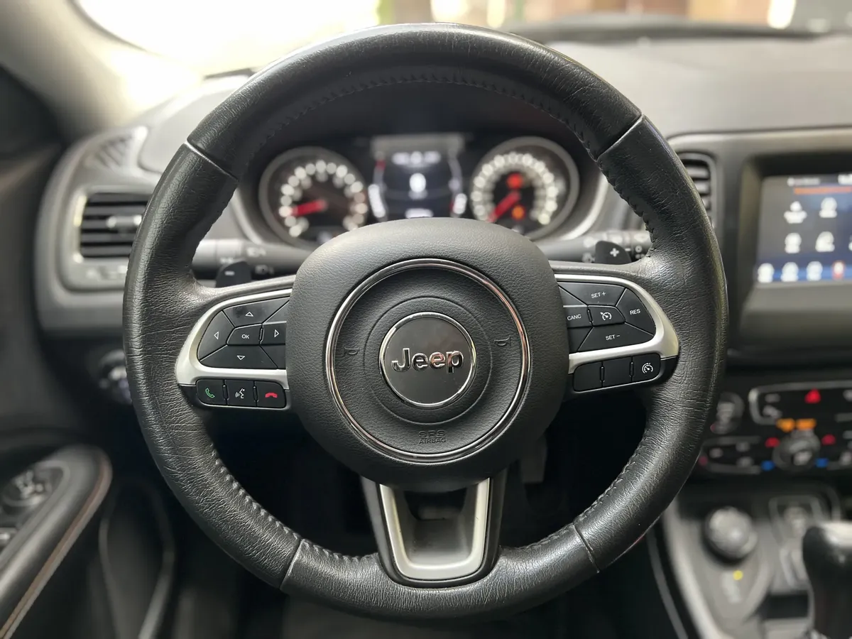 Jeep Compass 2.4 Longitude Plus 4X45160120891434803216