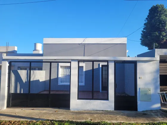 Ph En Venta - 2 Dormitorios 1 Baño - La Plata