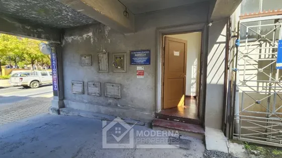 Departamento En Venta De 3 Dorm. En Los Angeles