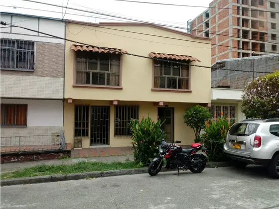 Casa Para La Venta B/los Alamos En La Ciudad De Armenia