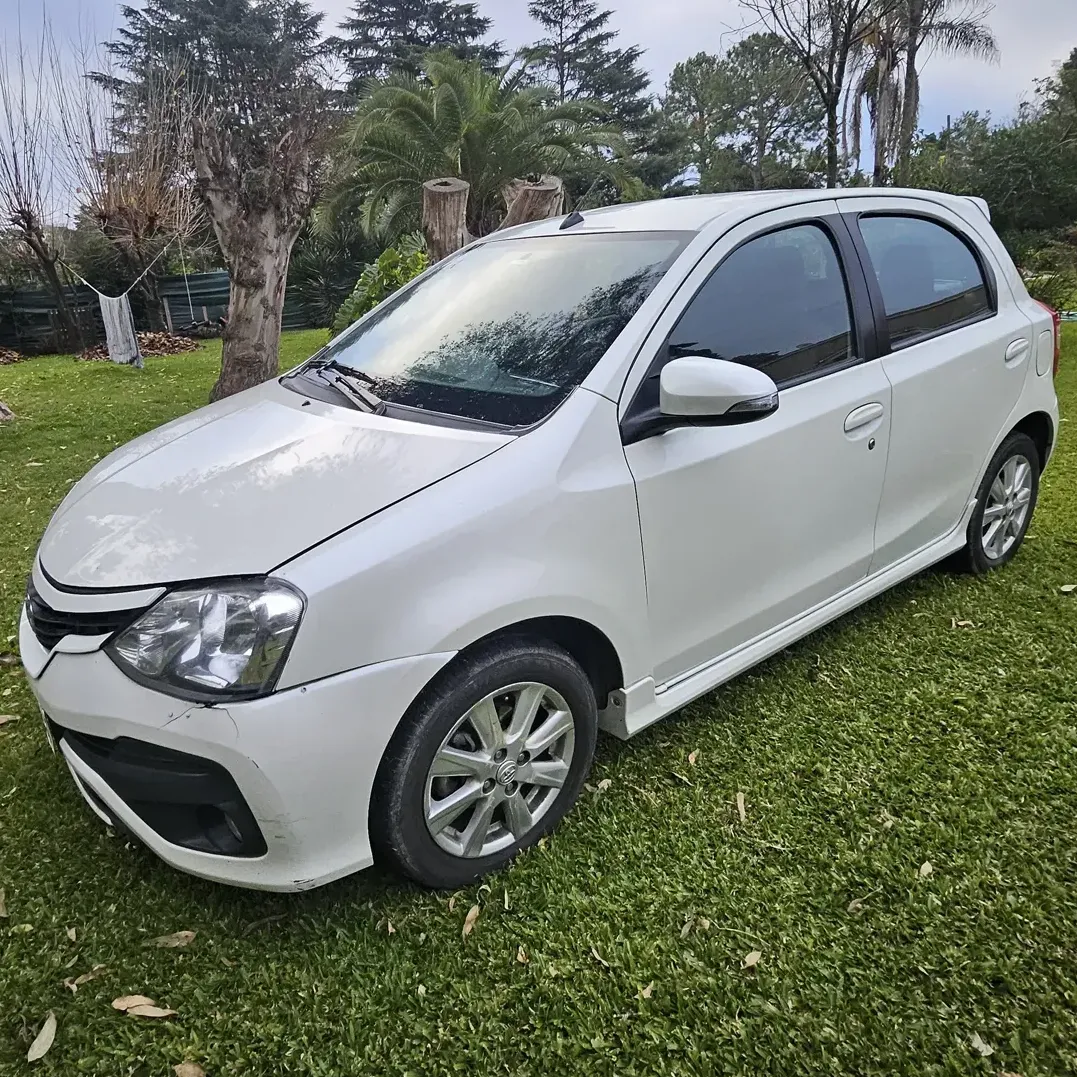 Toyota Etios 1.5 Sedan Xls