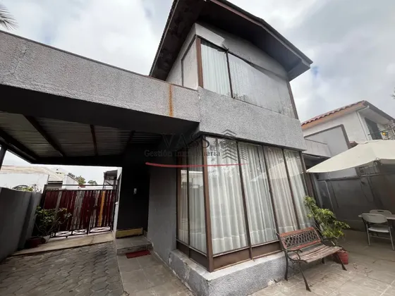 Casa En Venta En Quilpué