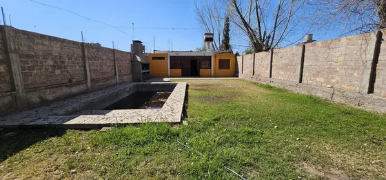 Venta De Espectacular Salón Para Eventos En Guaymallén