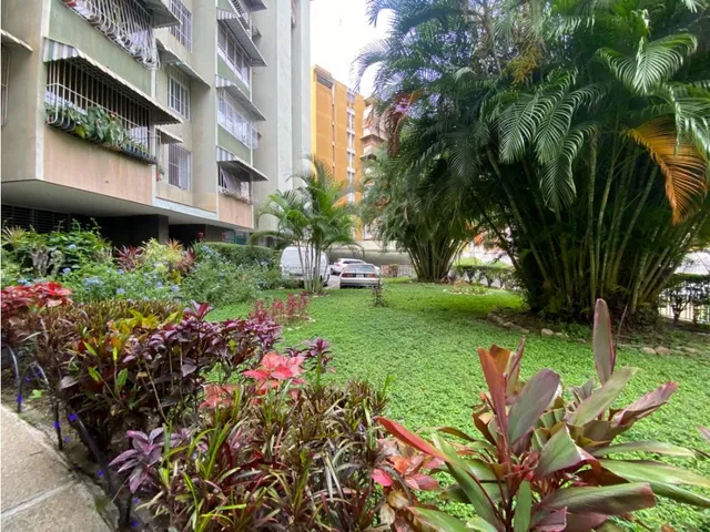 Bonito Apartamento La Urbina 3h/2b/1e Calle Cerrada