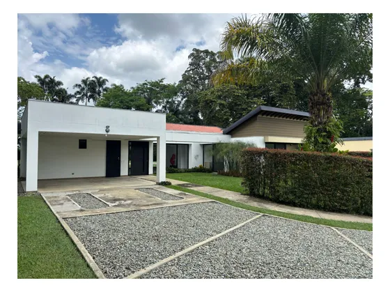 Venta Casa Campestre En La Vía Armenia A Tebaida Quindio Cod: 8620282