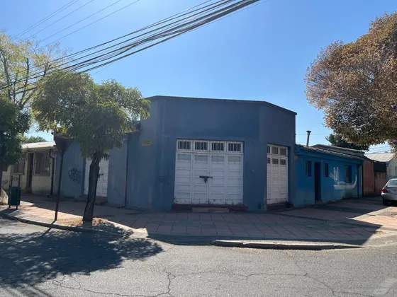 Casa En Venta-excelente Ubicación Esquina,ideal Uso Comercia