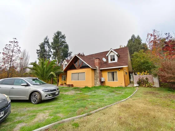 Bellapropiedad Con Amplio Terreno En La Punta, Mostazal