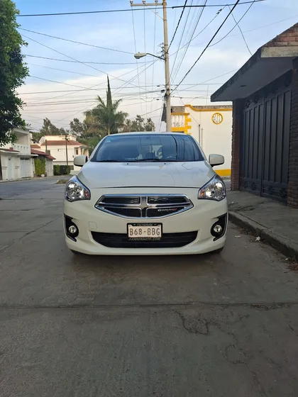 Dodge Attitude 1.2 Sxt At Cvt