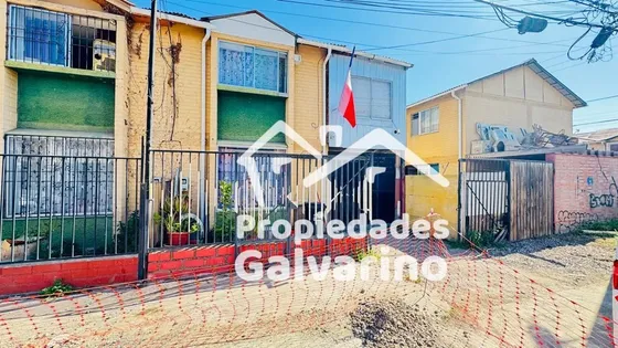 Casa En Venta De 4 Dorm. En Quilicura