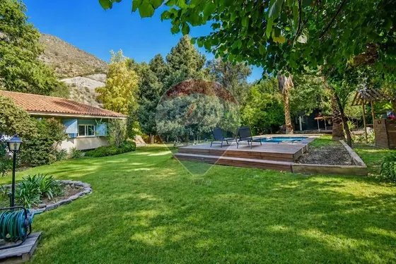 Casa Chilena Remodelada 3.605 M² Con Salida Río