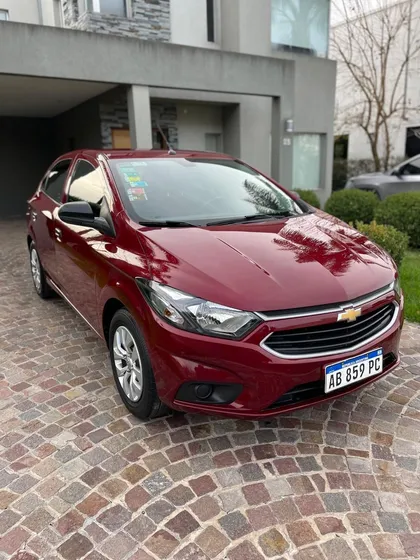 Chevrolet Onix 1.4 Lt 98cv