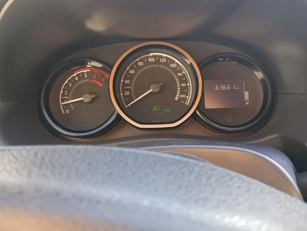 Renault Duster 2.0 Ph2 4x2 Privilege5543165198087168012