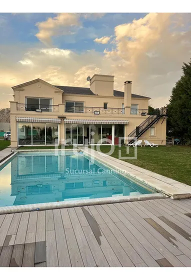 Hermosa Casa En Venta En San Eliseo Golf & Country - San Vicente