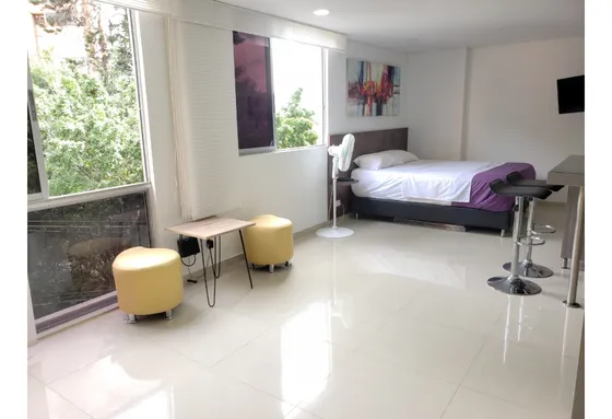 Apartamento Amoblado Por Noche O Por Mes En El Poblado.