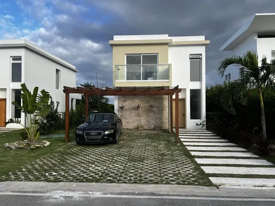 Villa Individual En Venta En Vista Cana, Punta Cana, 3 Hab, Con Piscina Privada