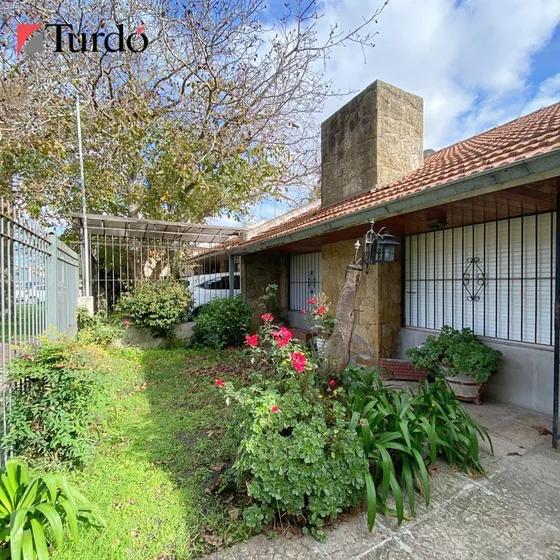 Casa En Venta De 3 Ambientes En Zona Constitución, Mar Del Plata.