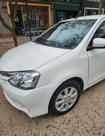 Toyota Etios 1.5 Xls