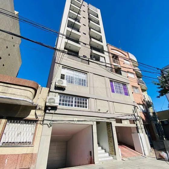 Departamento En Venta En Caseros