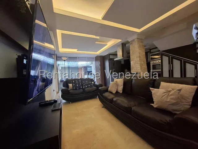 Luis Quiroz Vende Casa Tipo Townhouse Conj. Res. Villa Jardín San Diego Planta 100% Vigilancia Pozo 24/7 Lq 25-22768