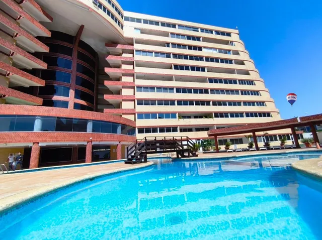 Re/max 2 Mil Vende Apartamento En Conjunto Residencial Vincenzo, Con Zona Residencial, Con Cercania A Centro Comercial, Con Vista A La Ciudad Y Con Piscina