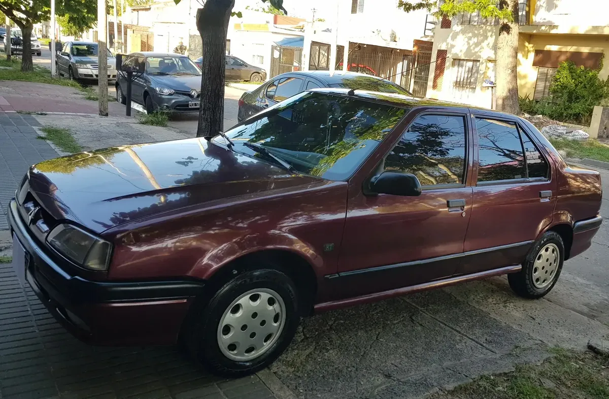 Renault R19 1.9 RT