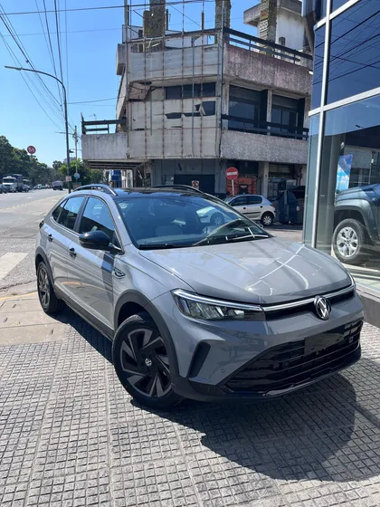 Volkswagen Nivus 1.0 Tsi 200 Outfit